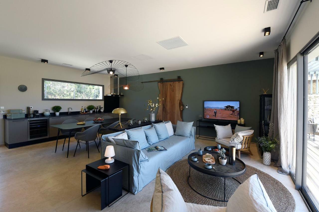 Les Loges En Provence "Villa Garrigue" 阿维尼翁新城 外观 照片
