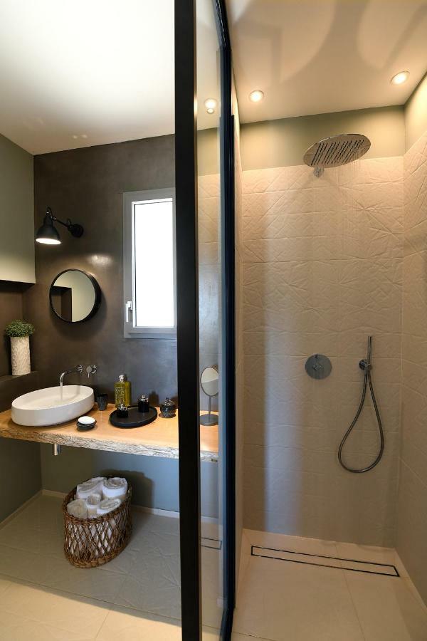Les Loges En Provence "Villa Garrigue" 阿维尼翁新城 外观 照片